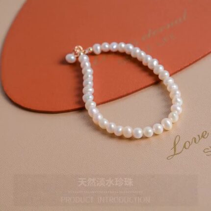 76.14K Gold-Filled Pearl Office Bracelet